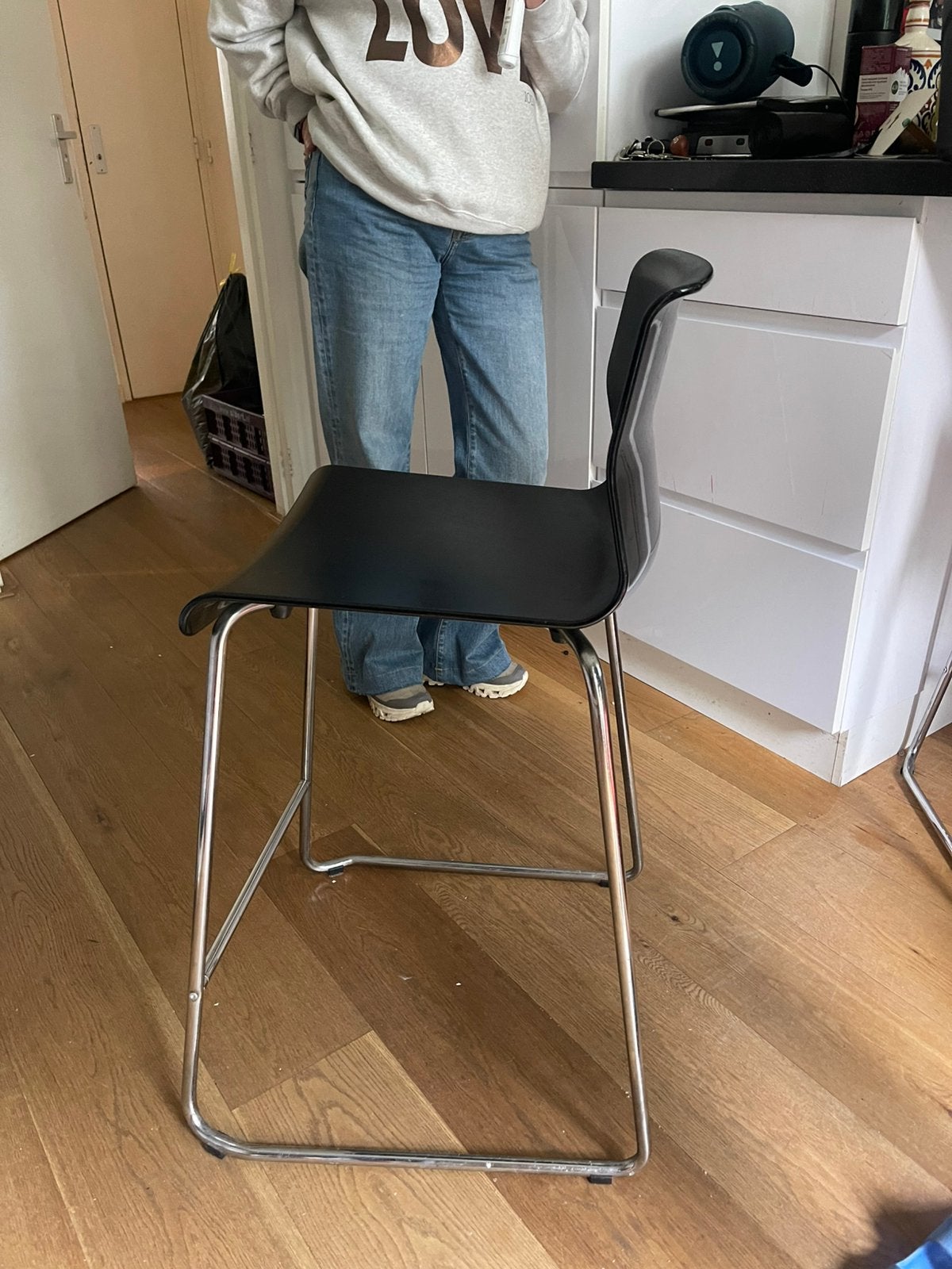 Designer barkruk, Huis en Inrichting, Stoelen, Ophalen, Zo goed als nieuw, Zwart, Twee