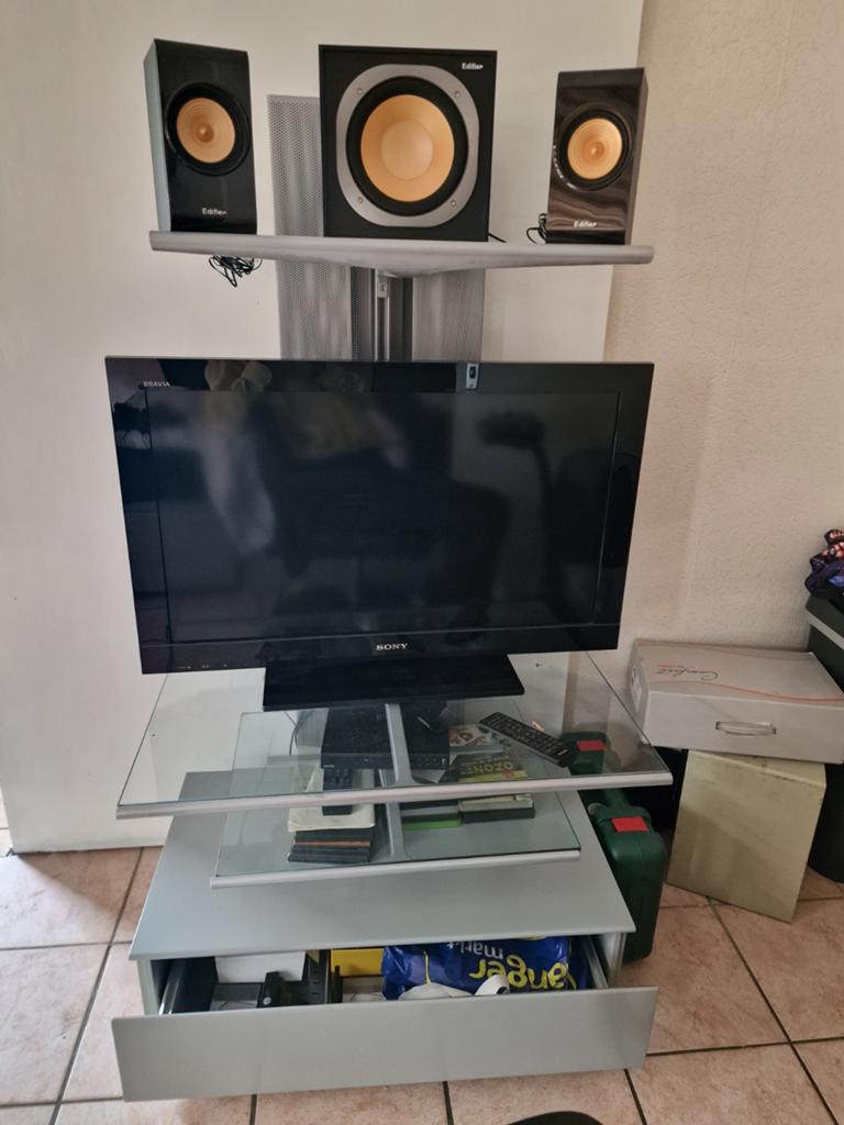 Edifier P3060 2.1 speakerset met 2 tv's en salontafels, Ophalen of Verzenden, Gebruikt, 60 tot 120 watt, Overige merken