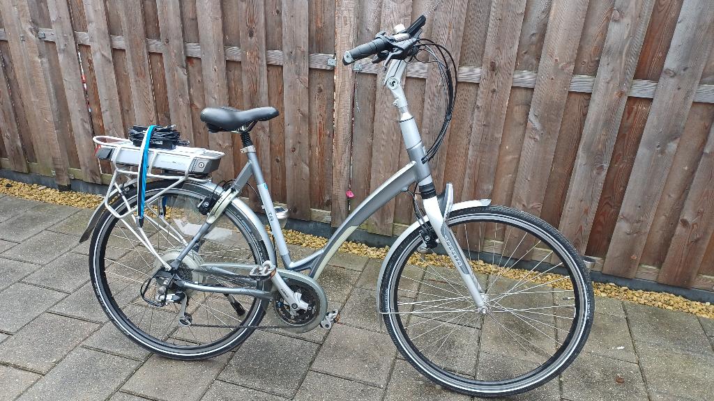 elektrische fiets Sparta RXS, Ophalen, Sparta, Zo goed als nieuw, 50 km per accu of meer
