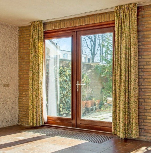 Hardhouten Maranti Kozijn met dubbele deur, Ophalen, Gebruikt, Deurkozijn, 225 cm of meer
