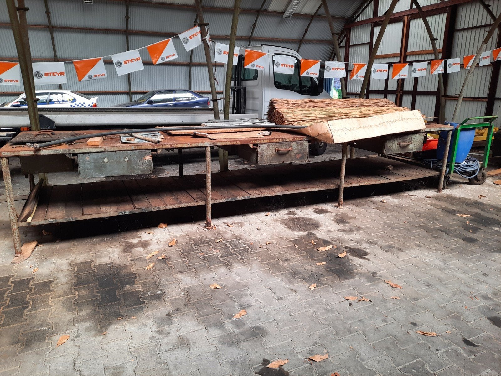 Werkbank 5 meter, Doe-het-zelf en Verbouw, Werkbanken, Ophalen