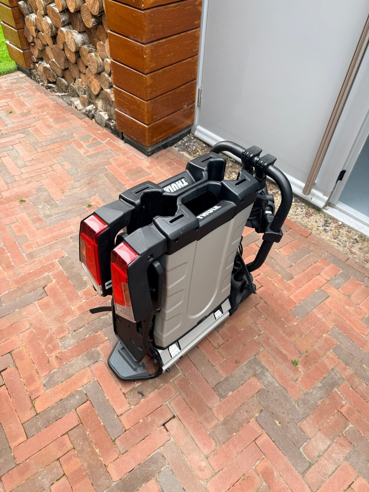 Thule EasyFold XT 933 fietsendrager voor 2 fietsen, Ophalen, Zo goed als nieuw, 2 fietsen, Trekhaakdrager