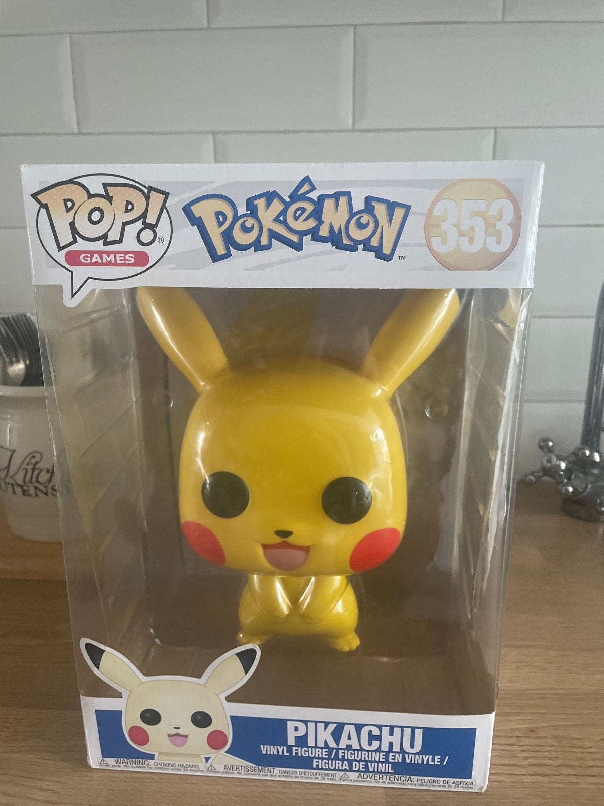 Funko Pop! Pokémon Pikachu #353 - Nieuw in doos, Verzamelen, Ophalen of Verzenden, Nieuw