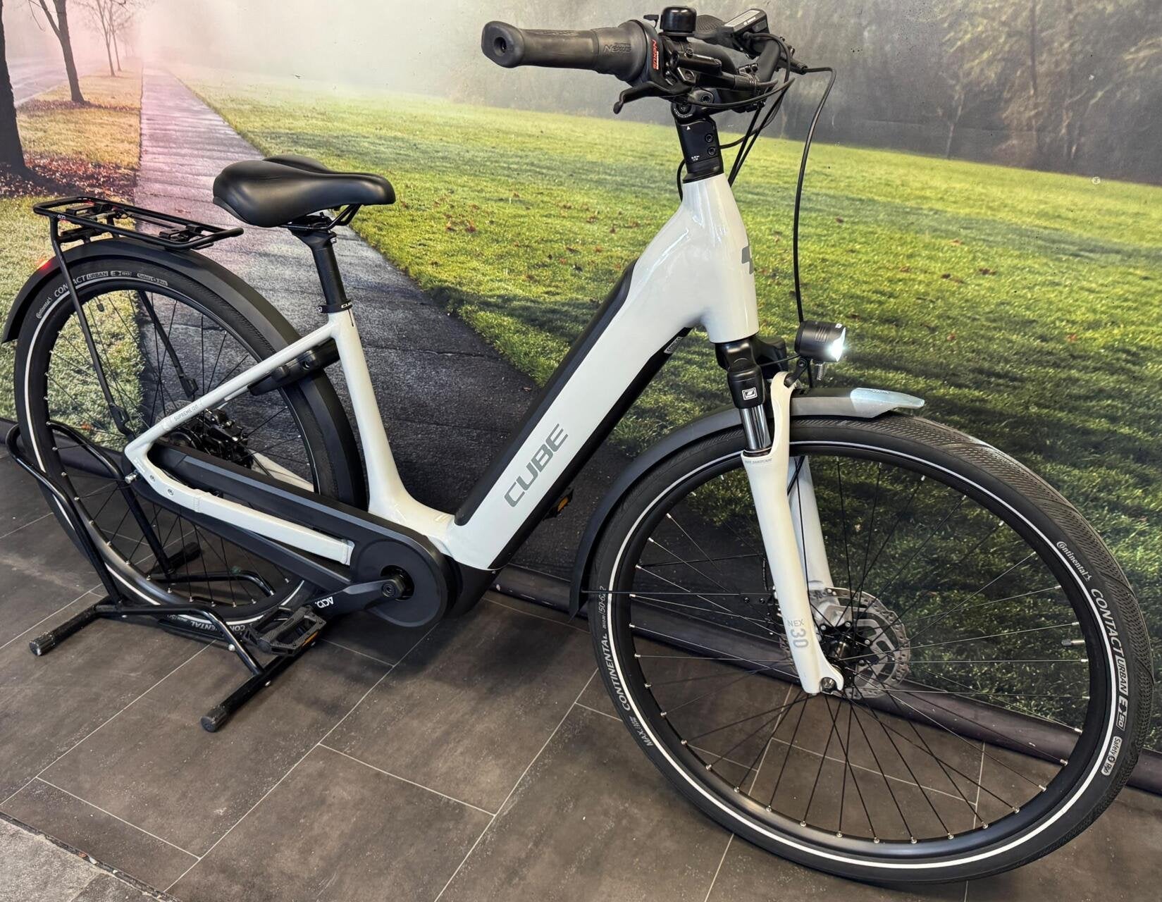 Cube Supreme Elektrische Fiets - Bosch Plus - XS - Als Nieuw, Pending System GmbH & Co. KG, Zo goed als nieuw, Cube, 50 km per accu of meer