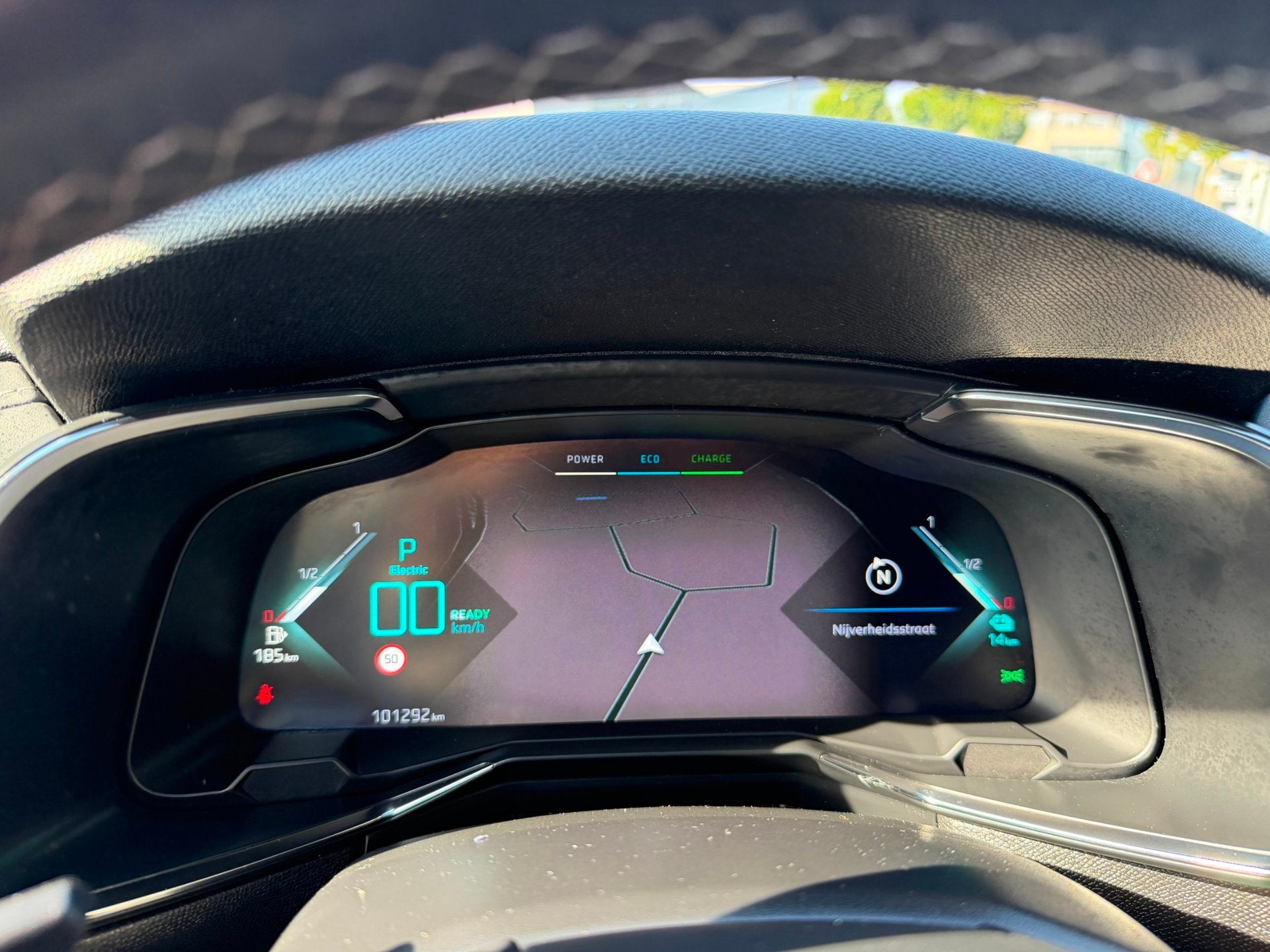 DS 7 Crossback E-Tense 4x4 Executiv AUT|NAV|CAM|LEDER|SOH95%, Auto's, DS, Automaat, 12 maanden, Gebruikt, 4 cilinders