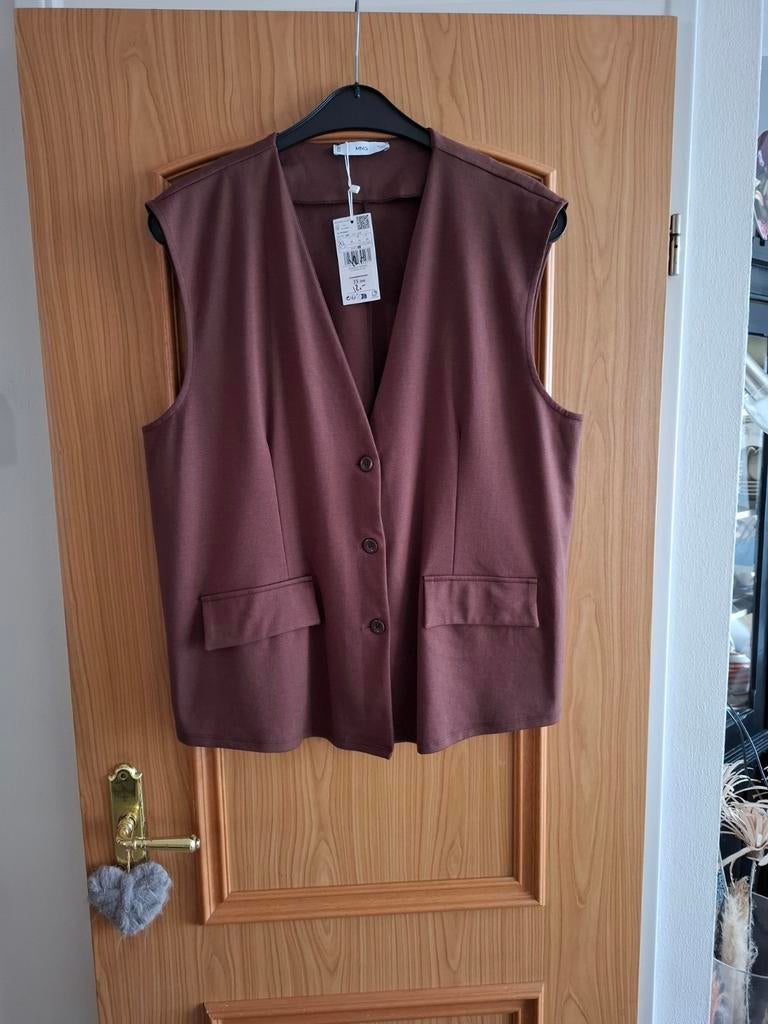 Donkerbruin giletje van Mango, maat XL, Mango, Bruin, Maat 46/48 (XL) of groter, Nieuw