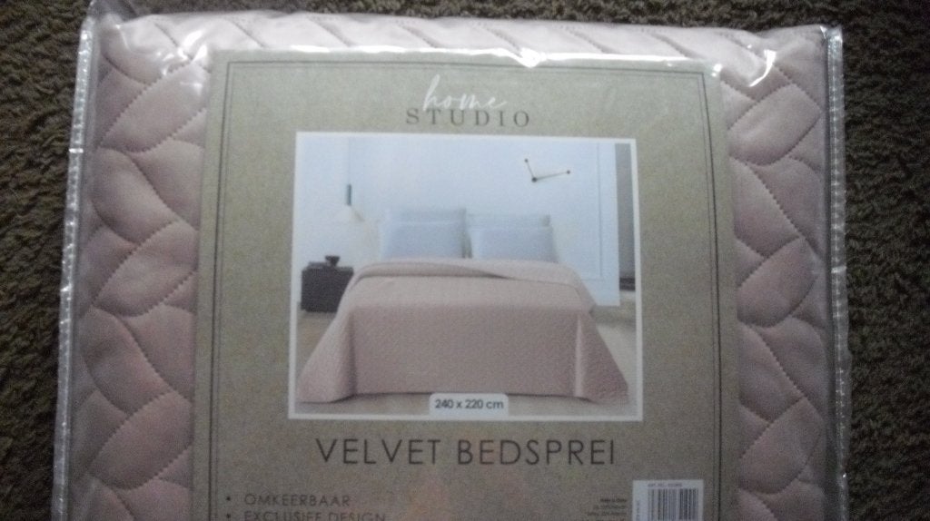 Rosse gewatteerde Sprei 240x220, Lits-jumeaux, Nieuw, Ophalen of Verzenden, Roze