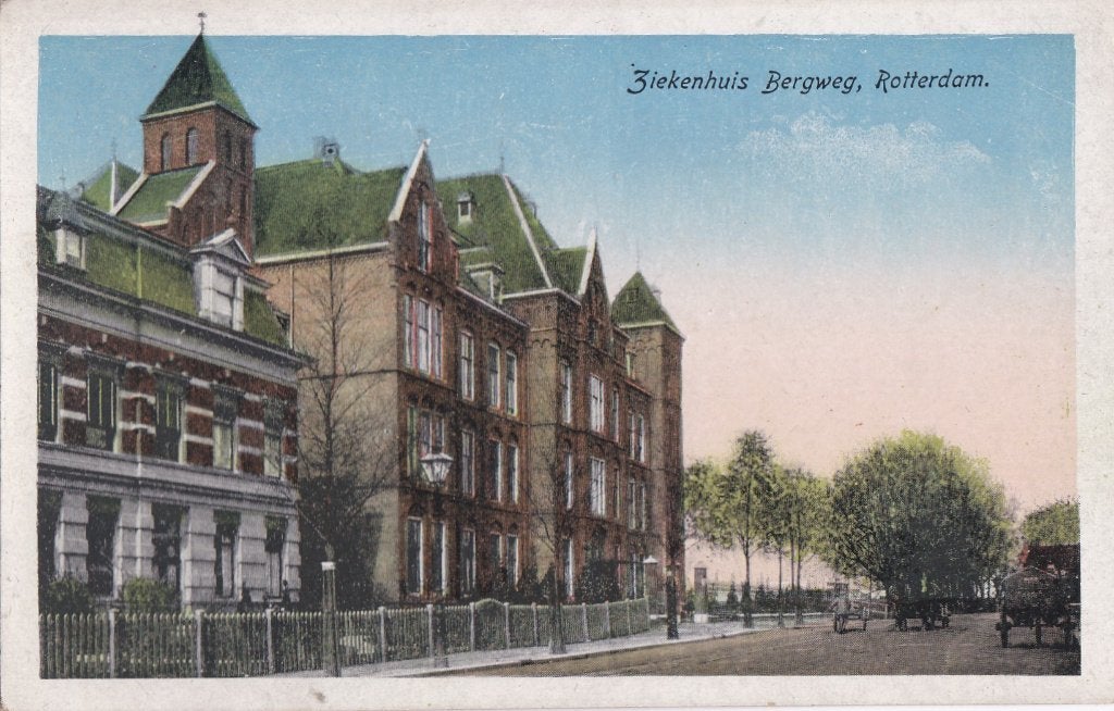 rotterdam ziekenhuis  bergweg   ca 1930, Verzamelen, Ophalen of Verzenden, Voor 1920, Noord-Brabant