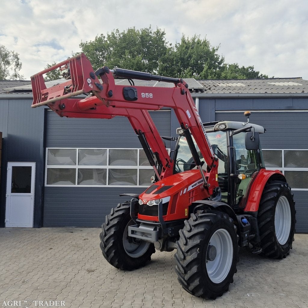 Massey ferguson 5611 dyna 4, Zakelijke goederen, Agrarisch | Tractoren, 80 tot 120 Pk, Gebruikt, -, Niet opgegeven