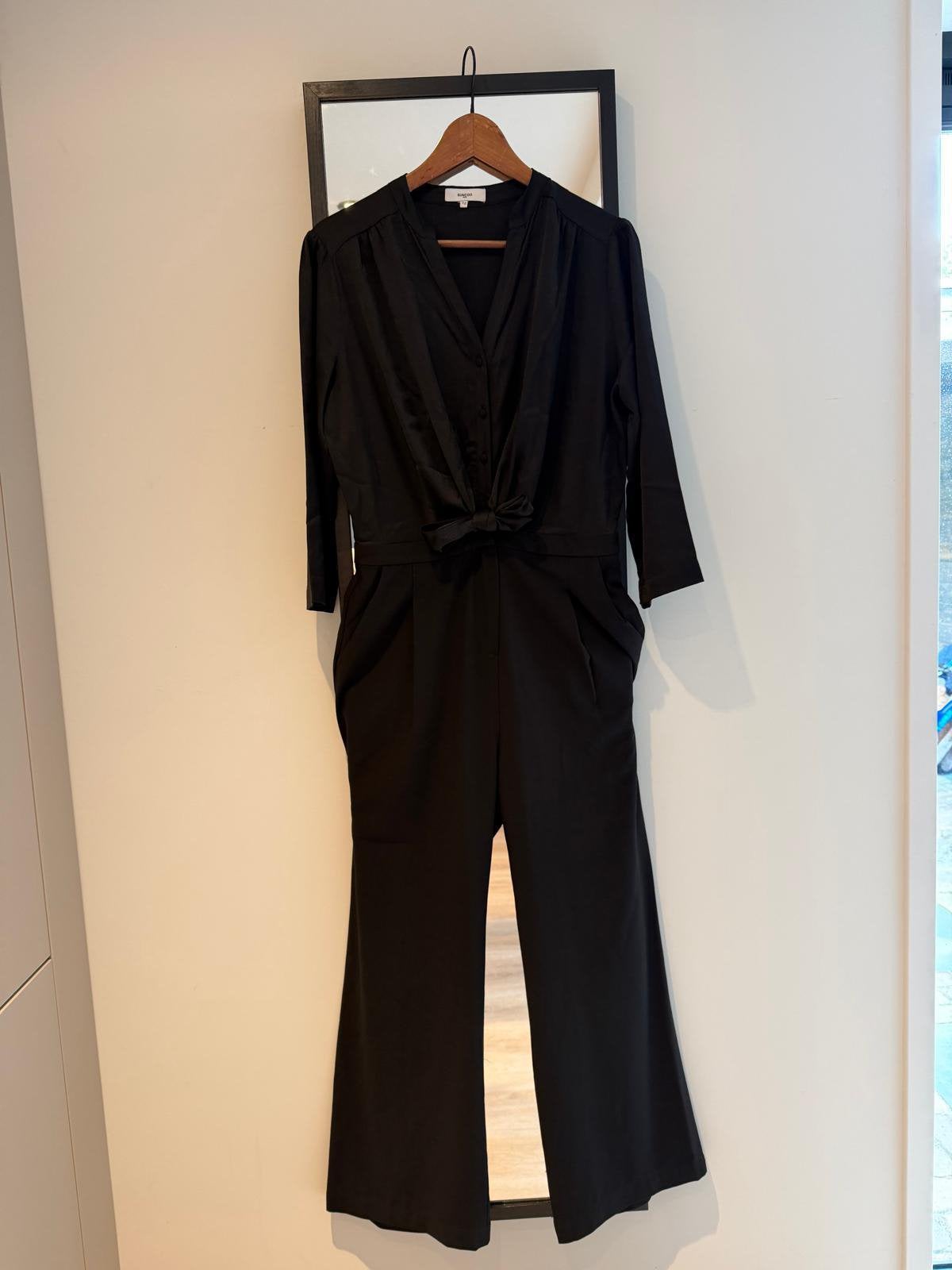 Zwarte jumpsuit - Suncoo T2 (maat 36/38) ZGAN, Kleding | Dames, Ophalen of Verzenden, Zo goed als nieuw, Maat 36 (S), Zwart