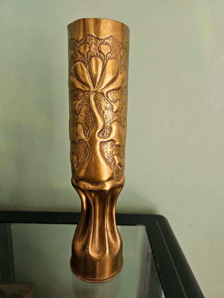 Trench Art WO1 1914 Koperen Vaas met Bloemmotief, Ophalen of Verzenden