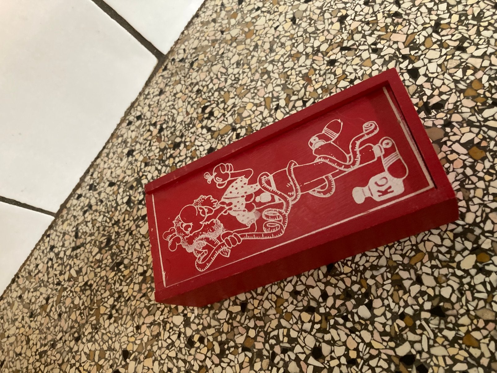 Grqppig doosje met meetlint, Ophalen of Verzenden, Zo goed als nieuw