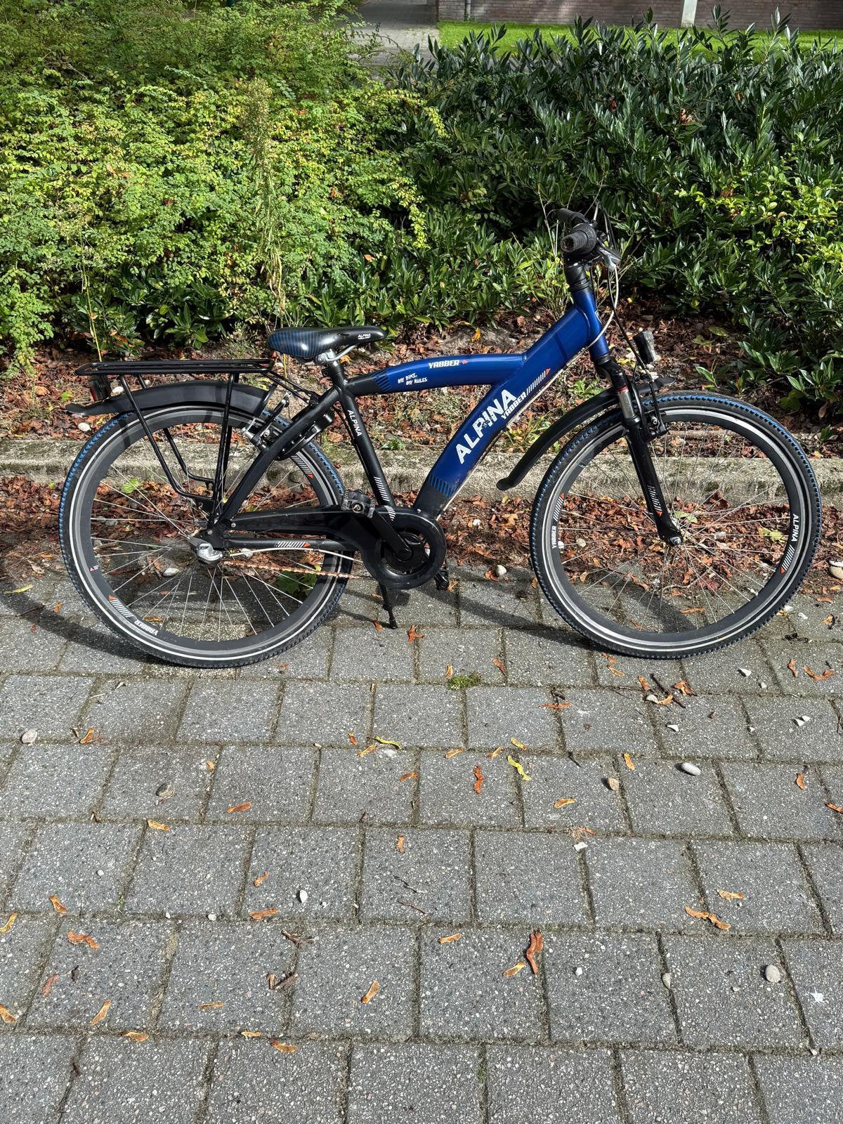 jongensfiets alpina yabber 26 inch 3v, Ophalen, Zo goed als nieuw, 26 inch of meer, Handrem