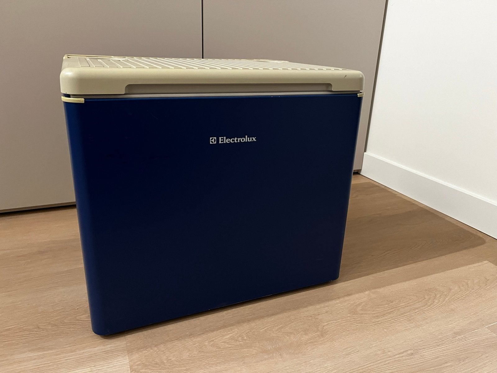 Electrolux RC 1600 Koelbox - 33L, 12V/230V/Gas, Caravans en Kamperen, Ophalen, Gebruikt, Koelbox, Elektrisch