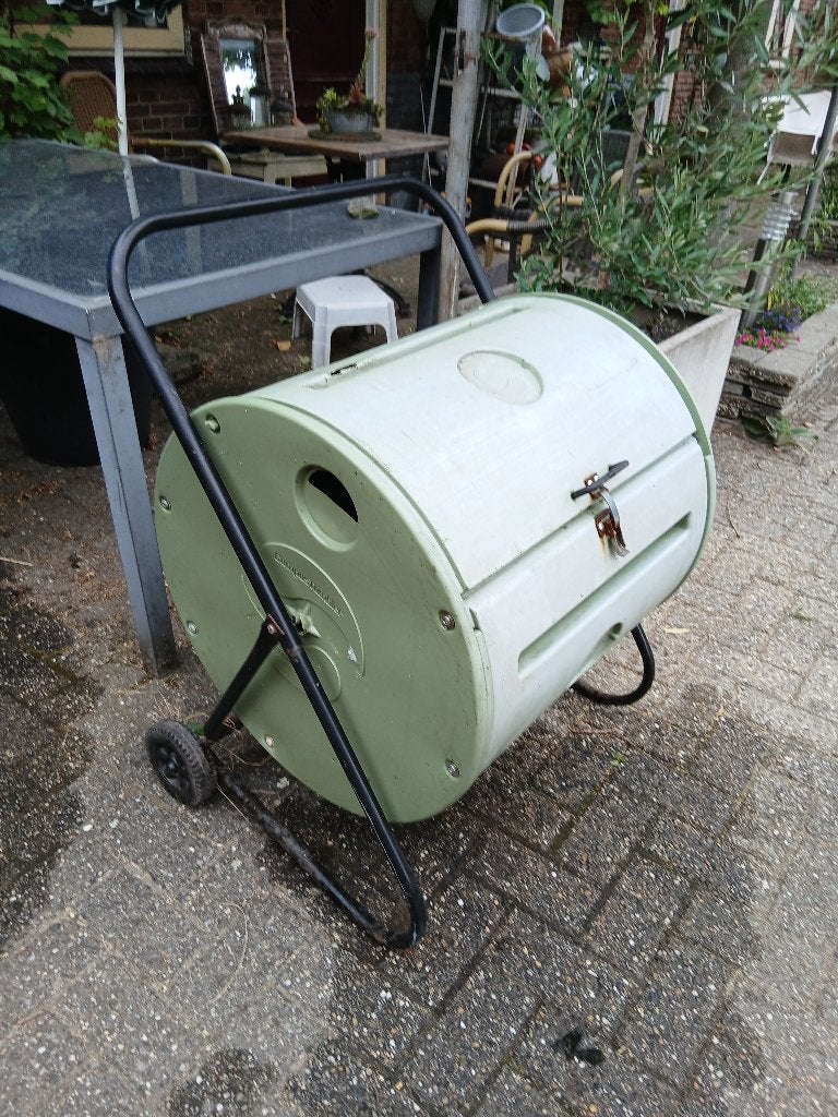 compost tumbler , draaitrommel voor compost te maken, Ophalen, Compost