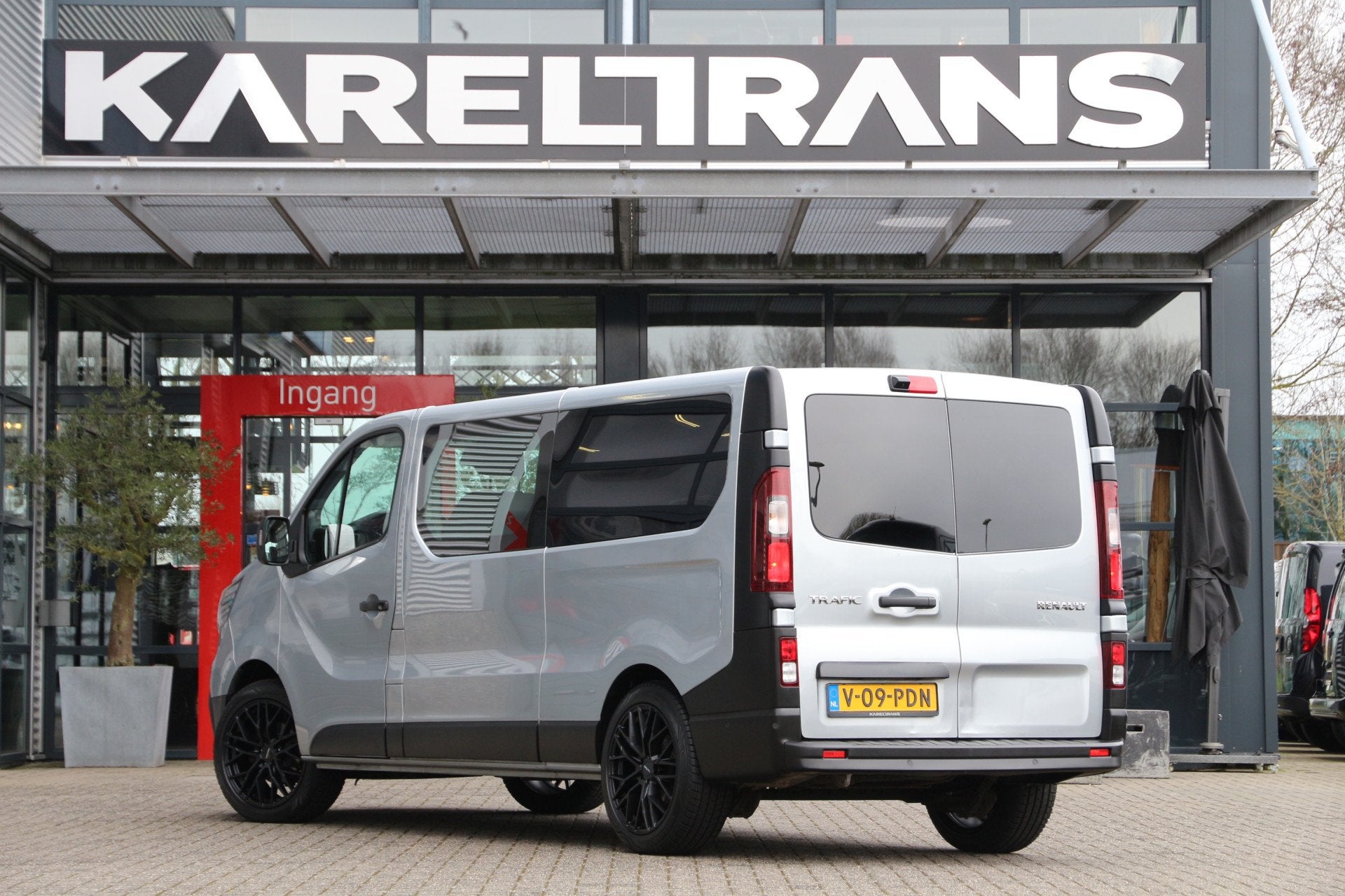 Renault Trafic 2.0 DCI 150 | Aut. | DC | L2H1 | Navi | Cruis, Stof, Gebruikt, 4 cilinders, 150 pk