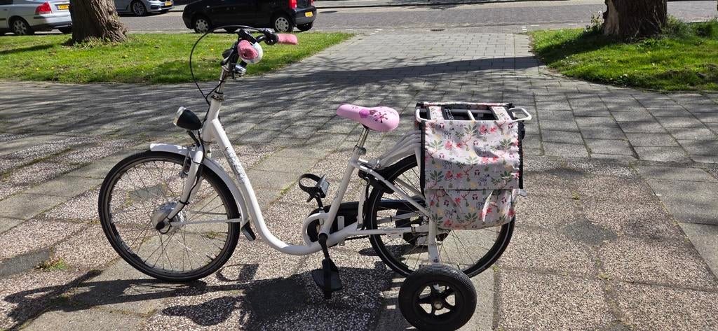 Pom Easy 22 inch elektrische fiets met zijwielen, Fietsen en Brommers, Elektrische fietsen, Overige merken, Gebruikt, Ophalen of Verzenden