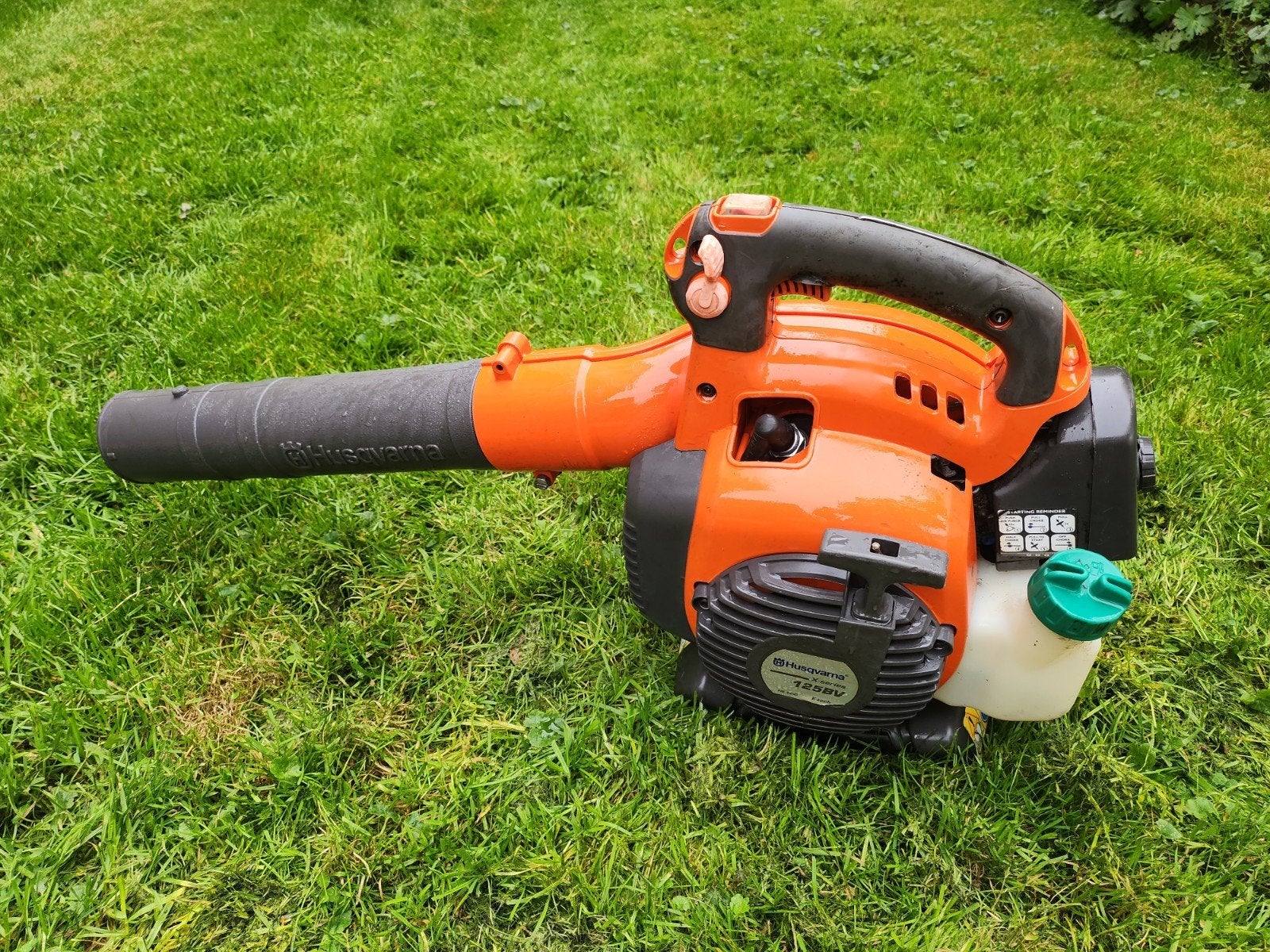 bladblazer Husqvarna 125bv leafe blower blazer stihl, Tuin en Terras, Ophalen of Verzenden, Benzine