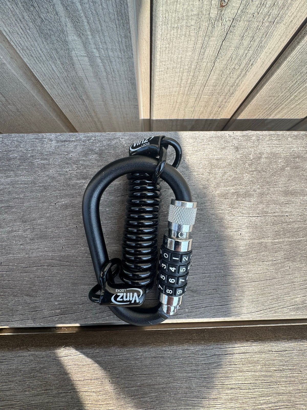 Vinz Shasta helmslot met cijfercode, Ophalen of Verzenden, Nieuw