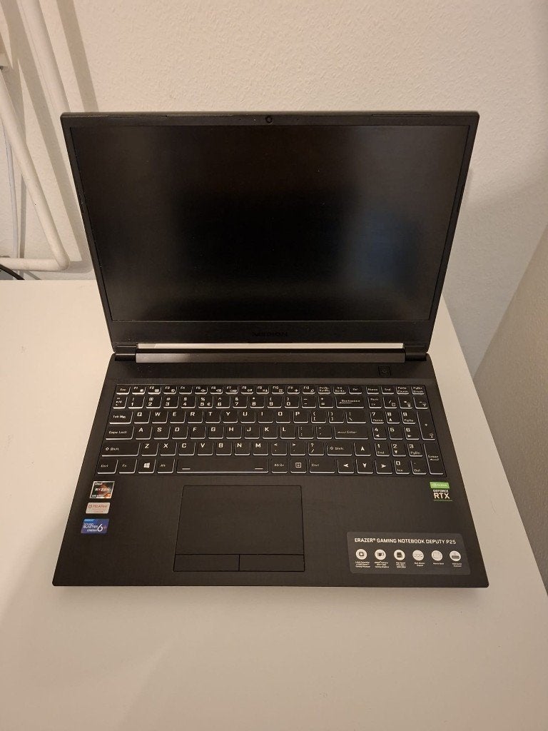 Gaming Laptop: RTX 3060, Ryzen 7 5800H, 16GB RAM, 512GB SSD, Ophalen, Met videokaart, Erazer, Zo goed als nieuw