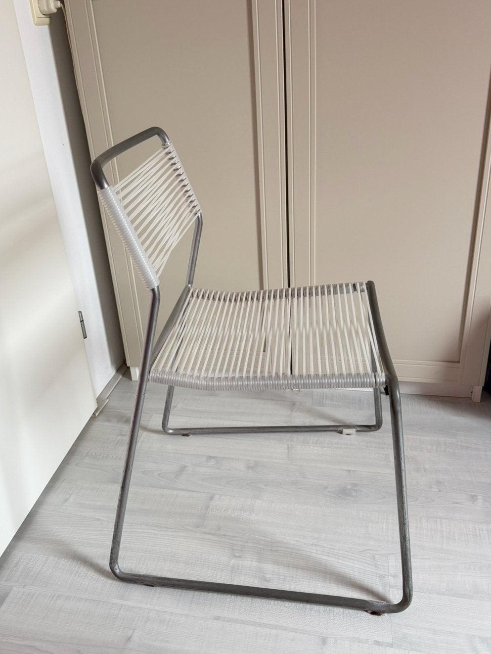 Vintage IKEA designstoel – Melker - spaghetti  – 80s, Kunststof, Wit, Ophalen of Verzenden, Zo goed als nieuw