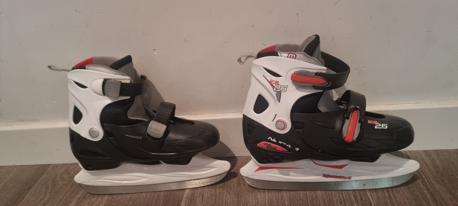 Nijdam verstelbare ijshockeyschaatsen maat 34-37, Ophalen of Verzenden, Gebruikt, IJshockeyschaatsen, Nijdam