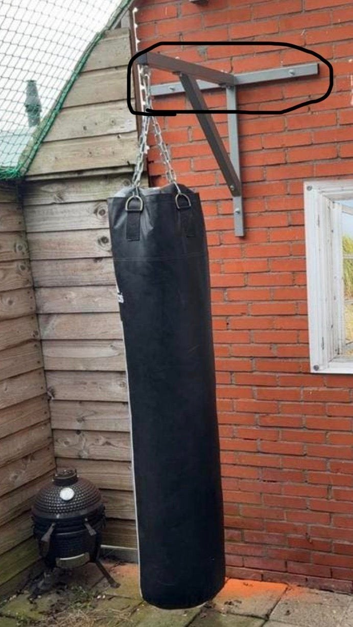 Bokszak met ophangbeugel - 45 kg, Ophalen, Gebruikt, Bokszak
