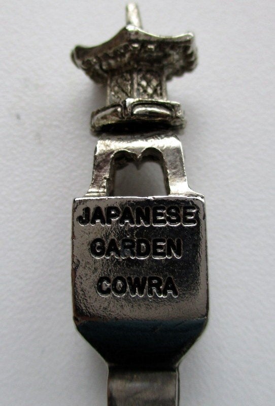 AUSTRALIË COWRA - JAPANSE TUIN 1975, Antiek en Kunst, Antiek | Bestek, Verzenden