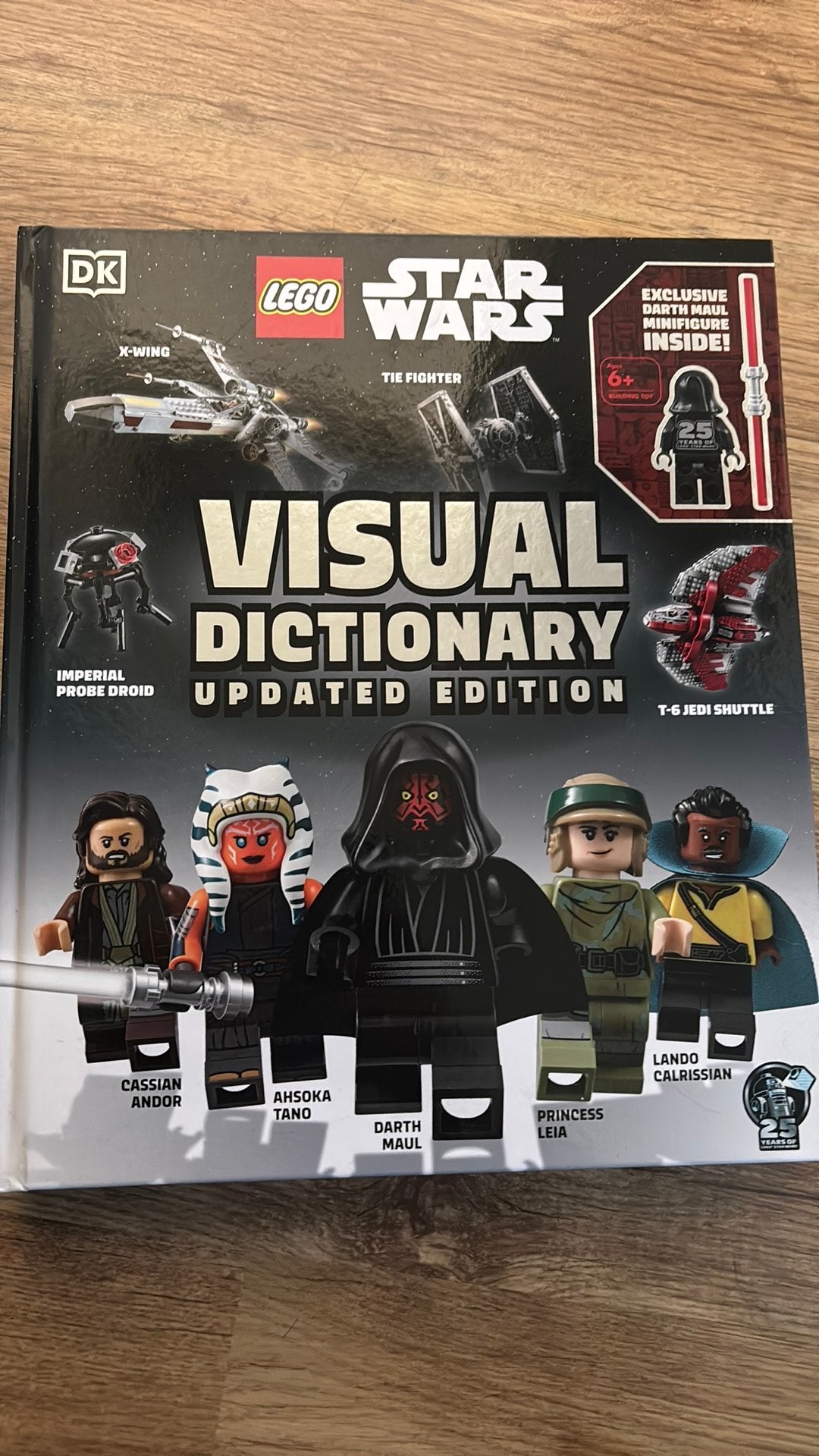 Starwars visual dictionary, Ophalen of Verzenden, Zo goed als nieuw, Actiefiguurtje