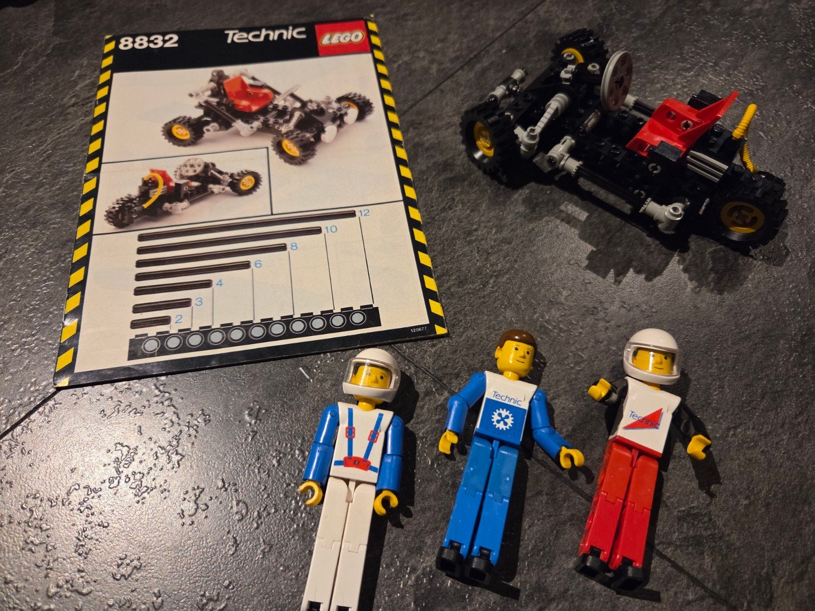 Lego Technic 8832 Dune Buggy met poppetjes en instructieboek, Ophalen, Zo goed als nieuw, Overige merken