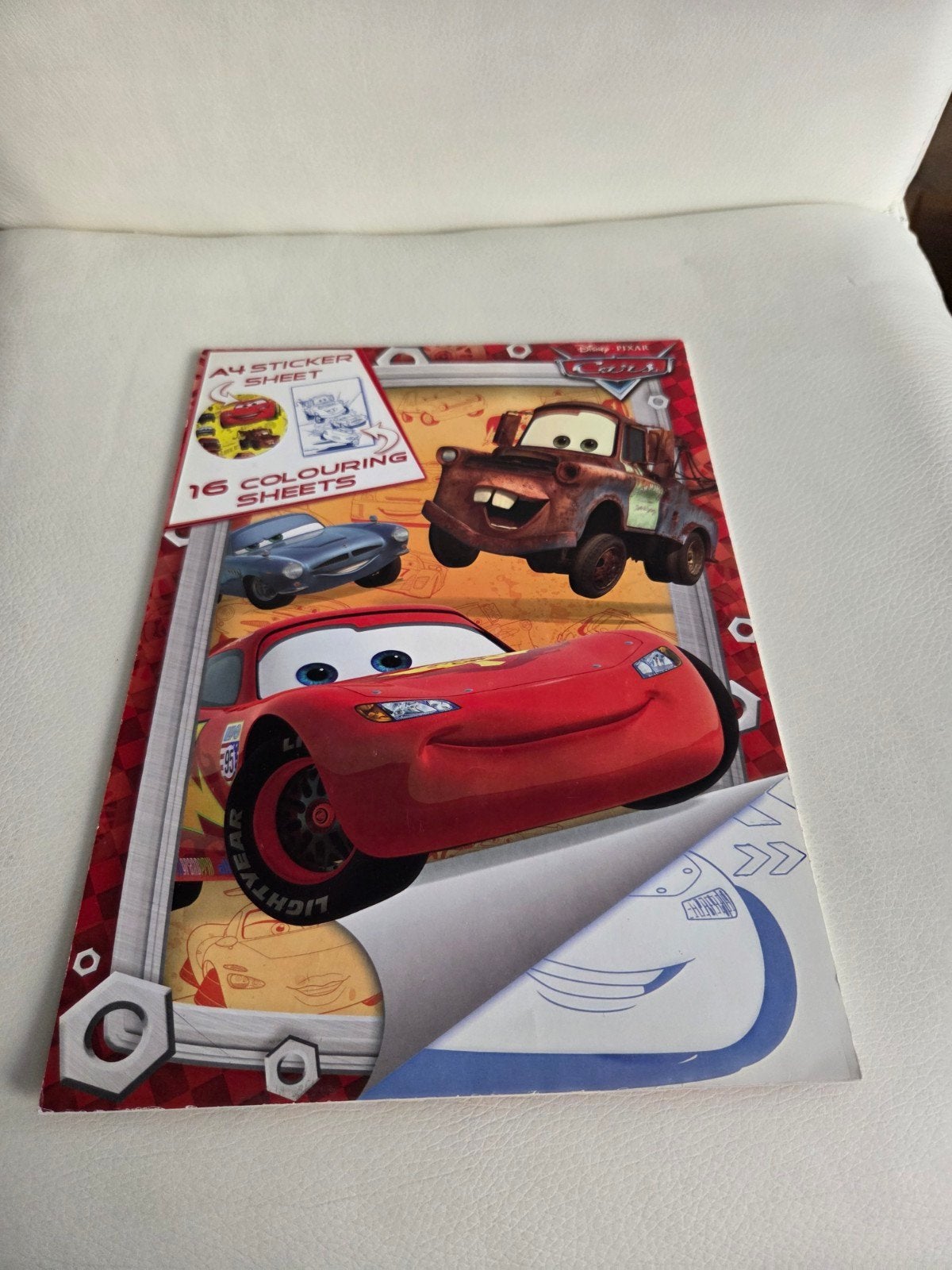 3x Disney kleur- en stickerboek: Cars, Planes, Koalabroertje, Ophalen of Verzenden, Nieuw, Disney / Pixar, Fictie algemeen