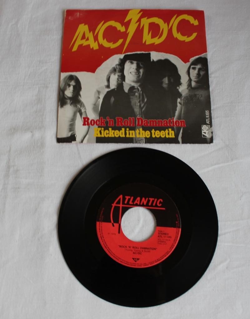 ac/dc - rock 'n' roll damnation, Cd's en Dvd's, Vinyl Singles, Ophalen of Verzenden, Zo goed als nieuw, Rock en Metal