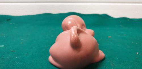 beeld hond roze aardewerk, Ophalen of Verzenden