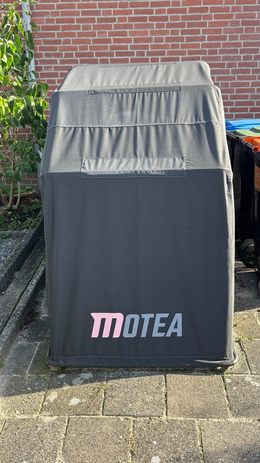 Motea motoguard XL motortent, incl. muurbeugel voor slot, Ophalen