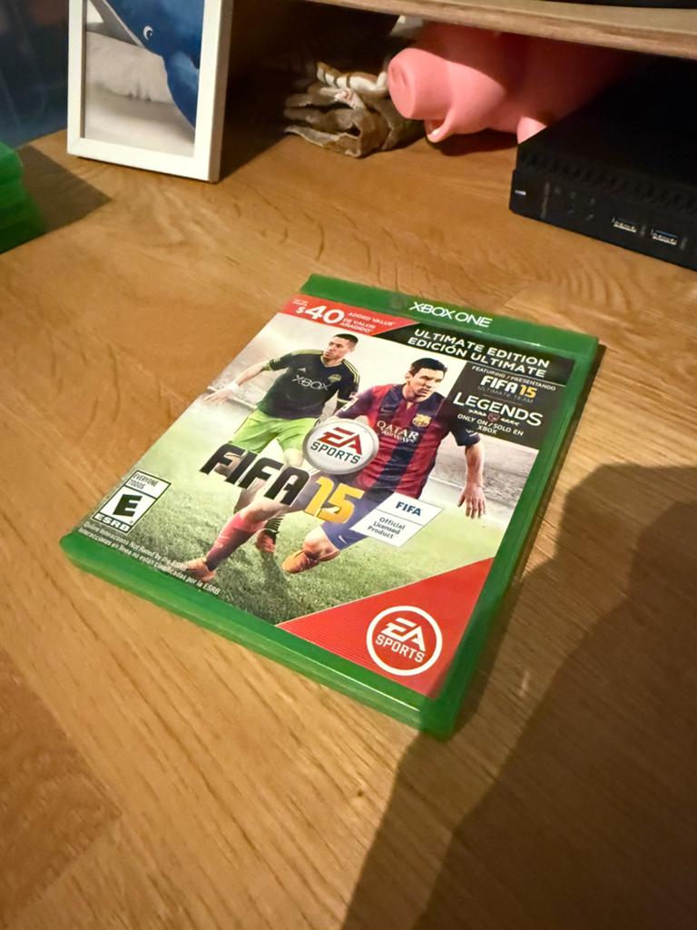 Fifa 15, Spelcomputers en Games, Ophalen of Verzenden, Zo goed als nieuw, Sport, 3 spelers of meer