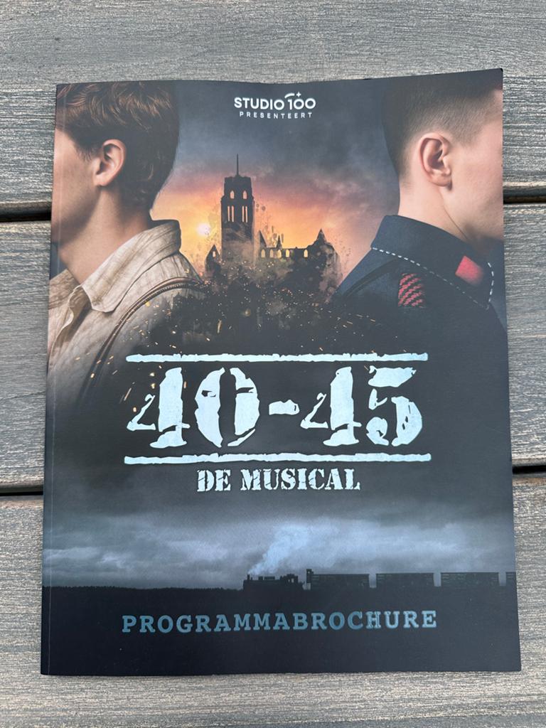 40-45 De Musical Programmabrochure, Ophalen of Verzenden, Zo goed als nieuw, Overige onderwerpen