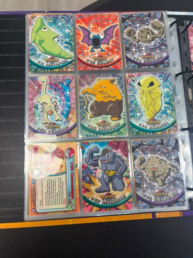 Pokémon Topps TV – 32 Kaarten – Xyclops-TCG, Ophalen of Verzenden, Nieuw