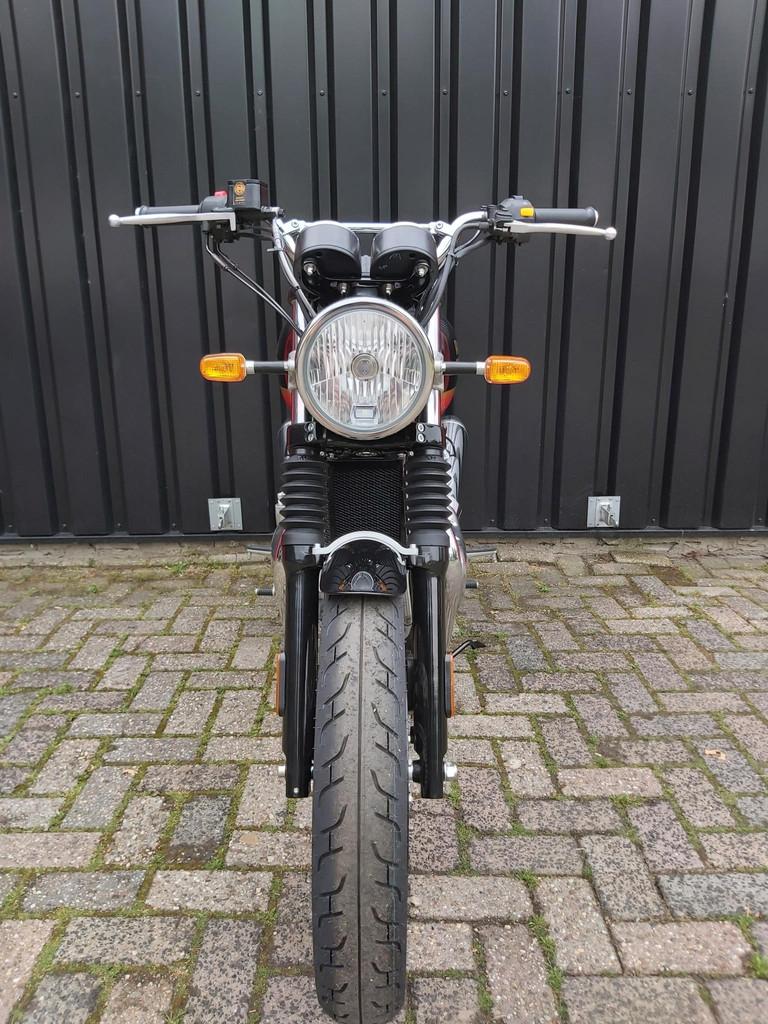 Royal Enfield Interceptor 650 Twin, Motoren, Motoren | Royal Enfield, 648 cc, Bedrijf, Toermotor, Info@motomondo.com