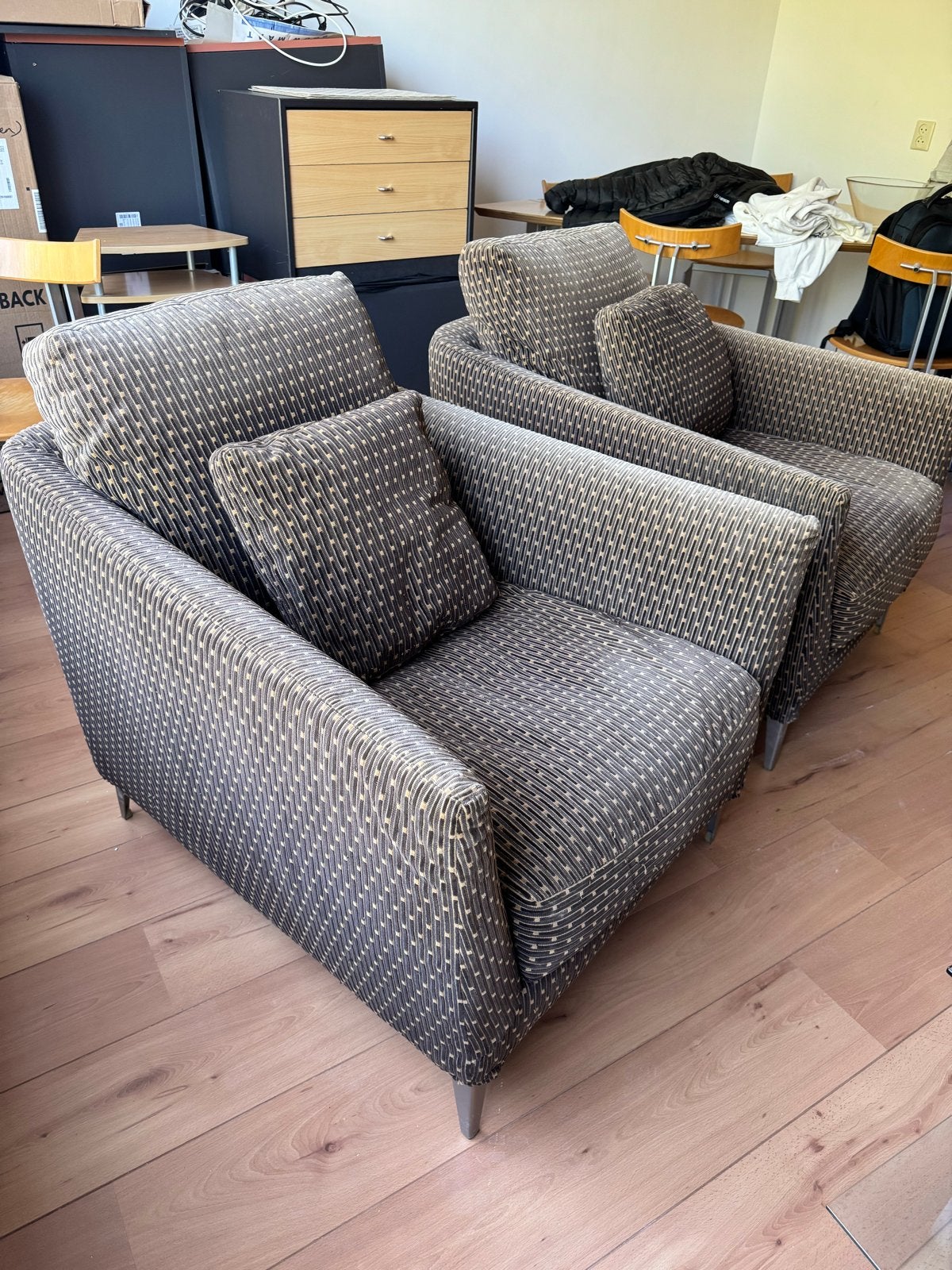 Moet snel weg: B&B Italia Maxalto Malacorte fauteuil, Huis en Inrichting, Fauteuils, Ophalen, Gebruikt, Stof, 75 tot 100 cm