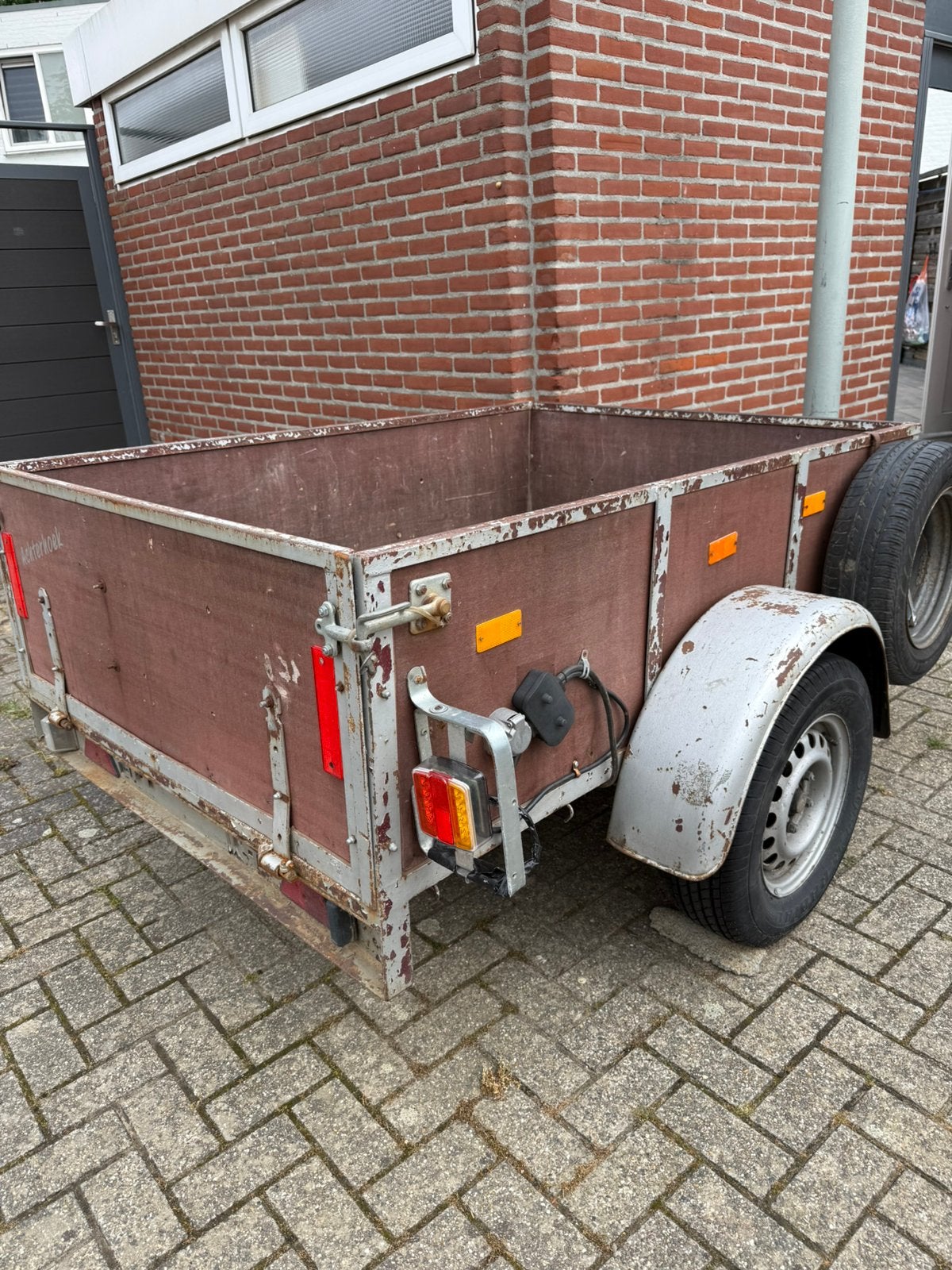 Aanhanger, Ophalen