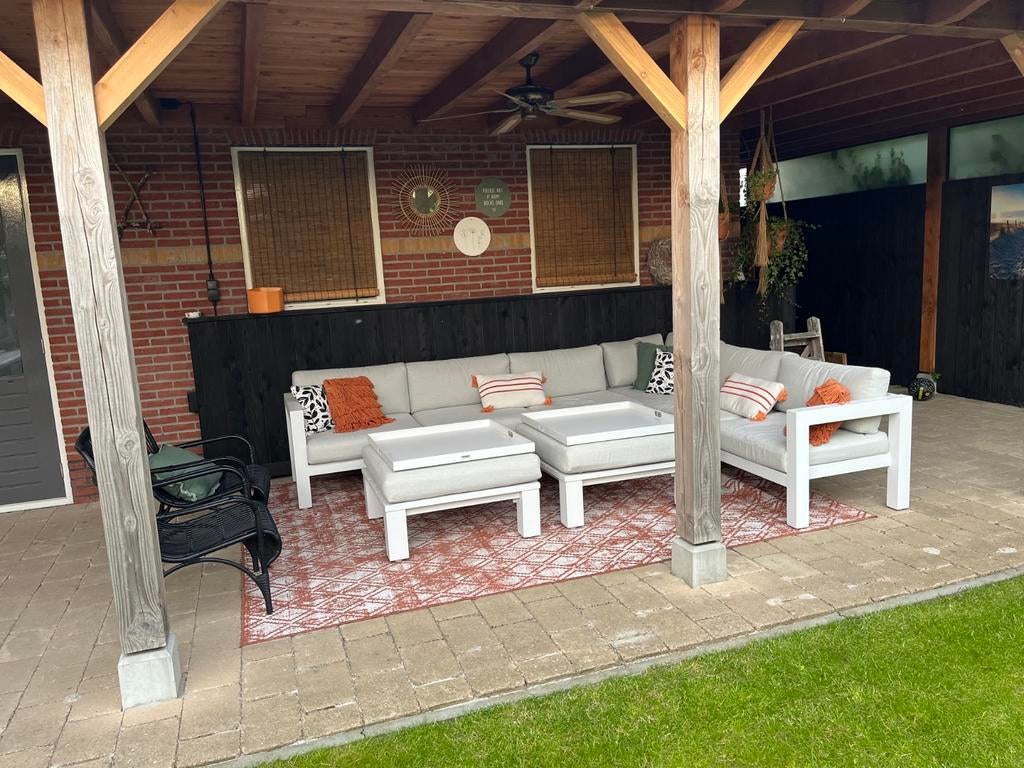Bellagio tafel met dienblad, 2 stuks, Ophalen, Zo goed als nieuw, Veranda