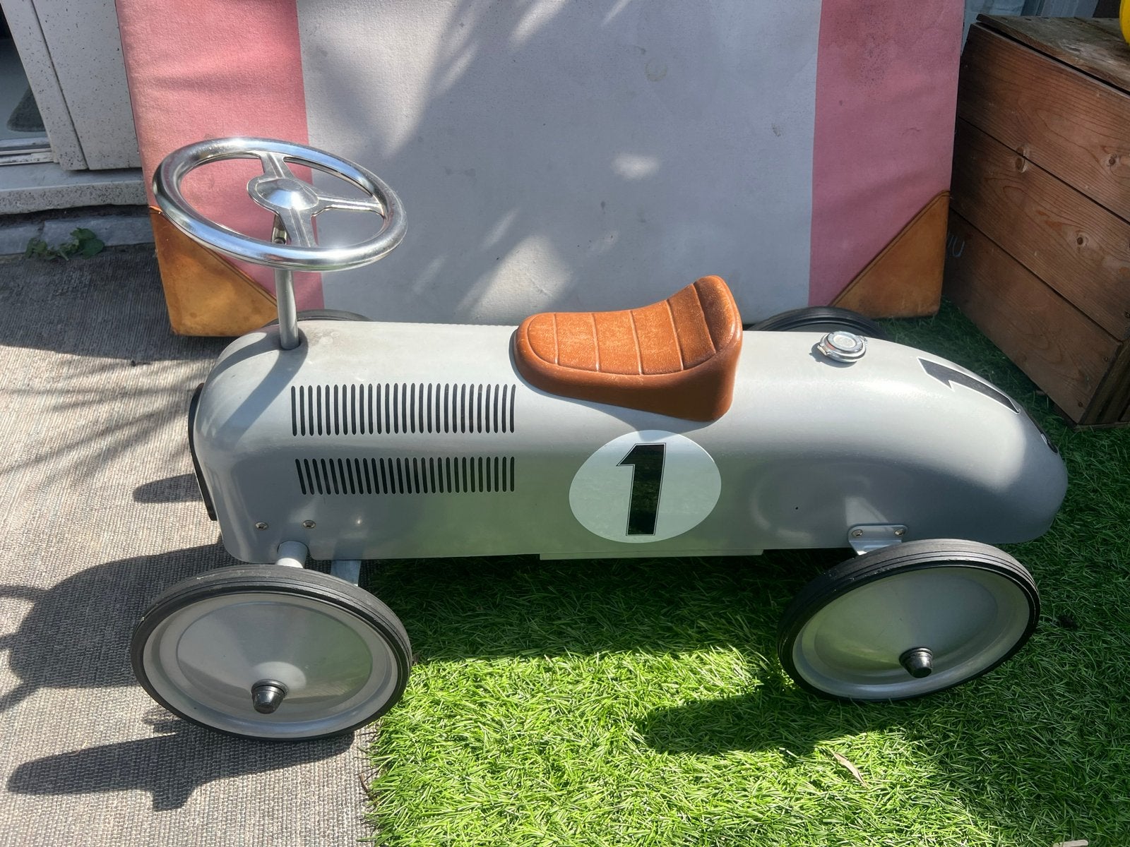 Vintage loopauto Raceauto Nr. 1 - Grijs met Bruin Zadel, Ophalen, Gebruikt