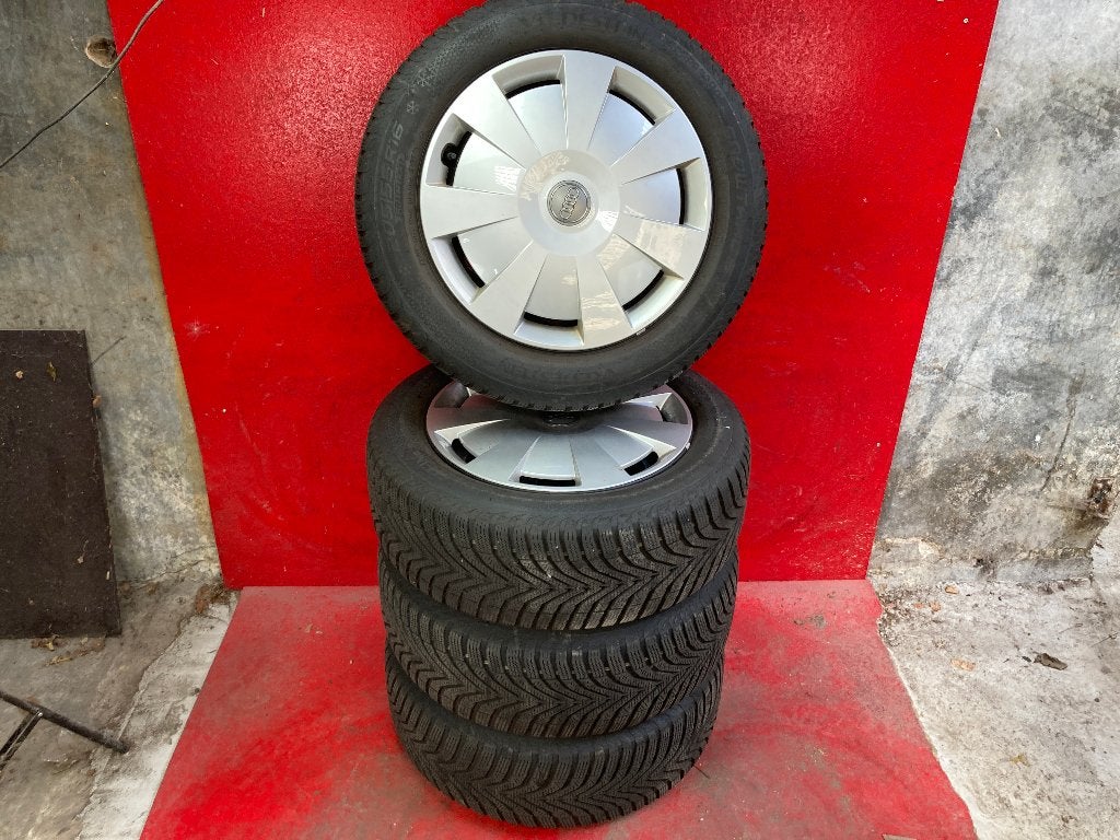 Winterbanden Audi A3 bj 2020 - 2026 205/55R16, Auto-onderdelen, Gebruikt, 16 inch, ., Banden en Velgen