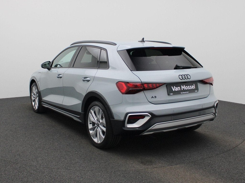 Audi A3 allstreet 40 TFSI e Advanced edition 204 PK | Automa, Auto's, Audi, 12 maanden, Stof, 4 cilinders, 150 min