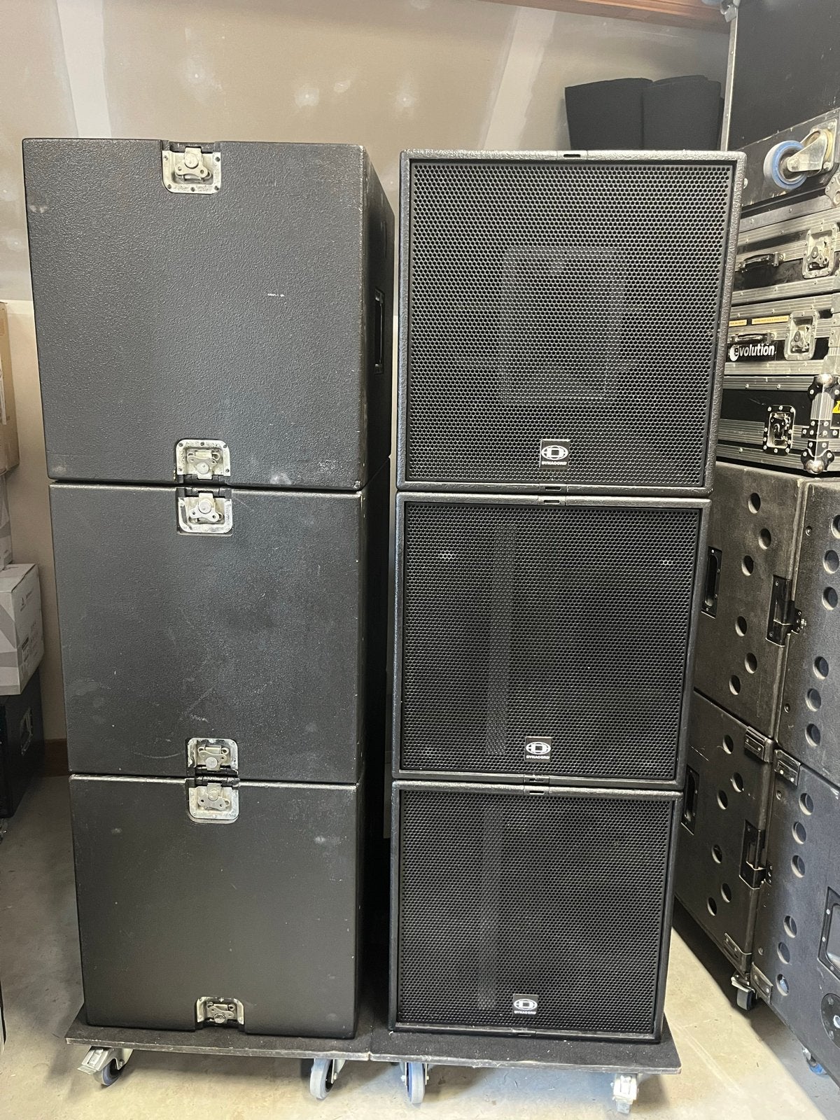 Dynacord V-SYSTEMS: 2x V12-60P, 4x V17 PWH, Dynacord XA, Overige merken, Gebruikt, Speakerset, Ophalen of Verzenden
