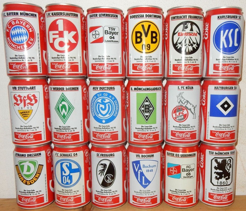1994 COCA COLA BUNDESLIGA VOETBAL serie 18 Blikjes Duitsland, Ophalen of Verzenden, Gebruiksvoorwerp
