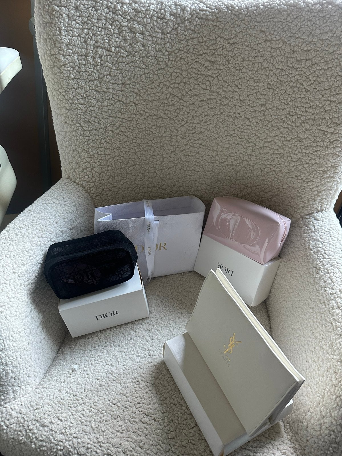 Dior en YSL make-up tasjes en accessoires origineel, Ophalen of Verzenden, Zo goed als nieuw, Overige kleuren, Softcase