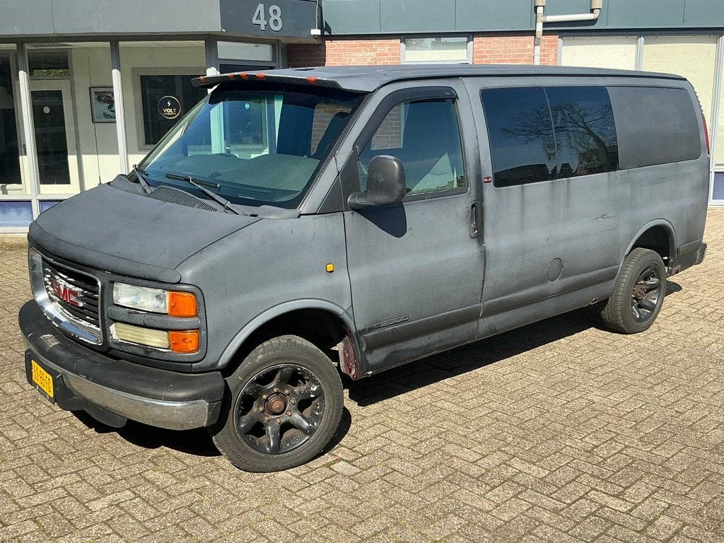 GMC SAVANNA Chevrolet Express bedrijfsbus, 450 kg, Gebruikt, Origineel Nederlands, Diesel
