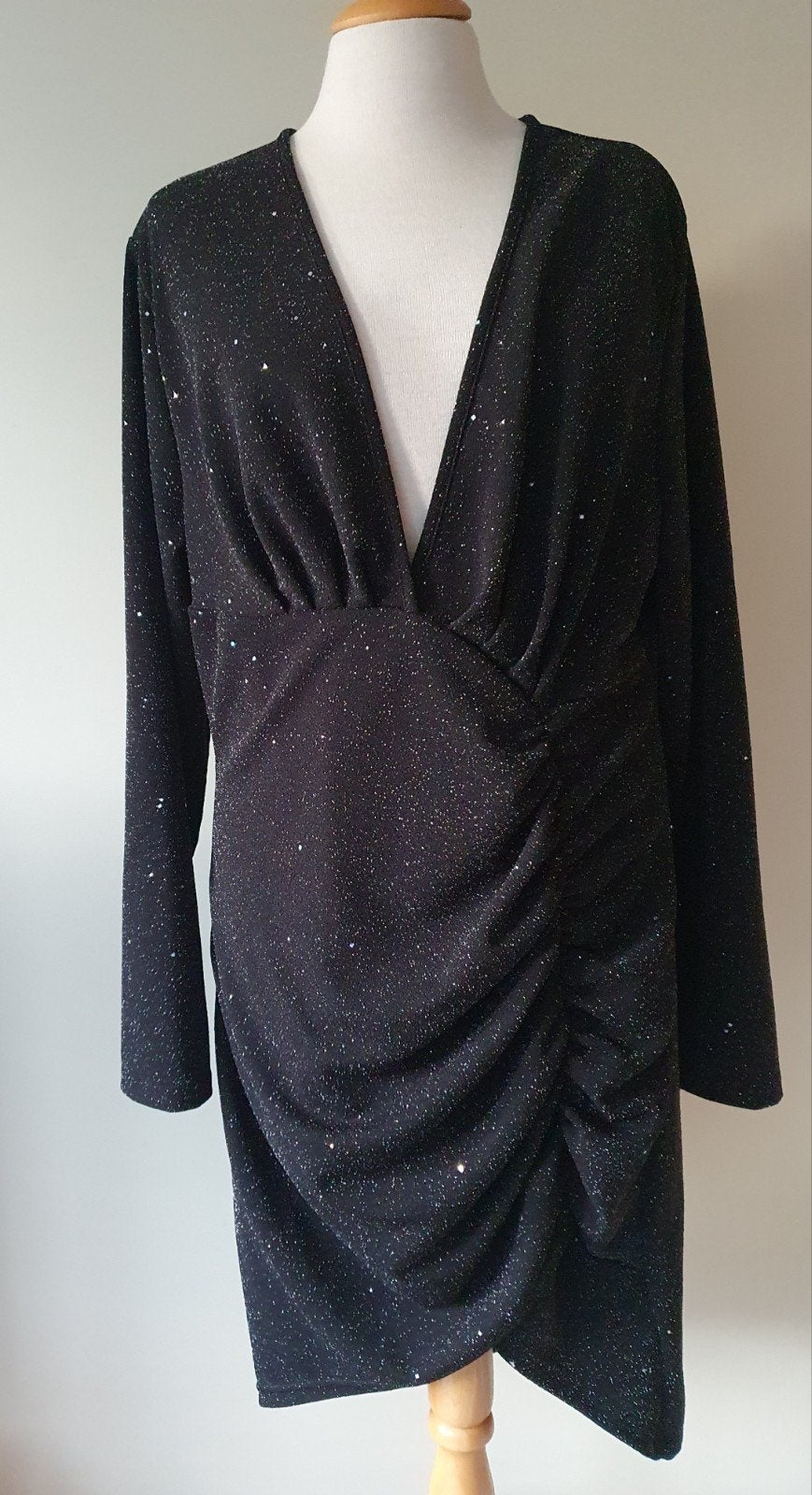 Jurk (zilvkl glitter) Maat L/XL. Nieuw  Shein, Kleding | Dames, Zwart, Maat 42/44 (L), Nieuw, Ophalen of Verzenden