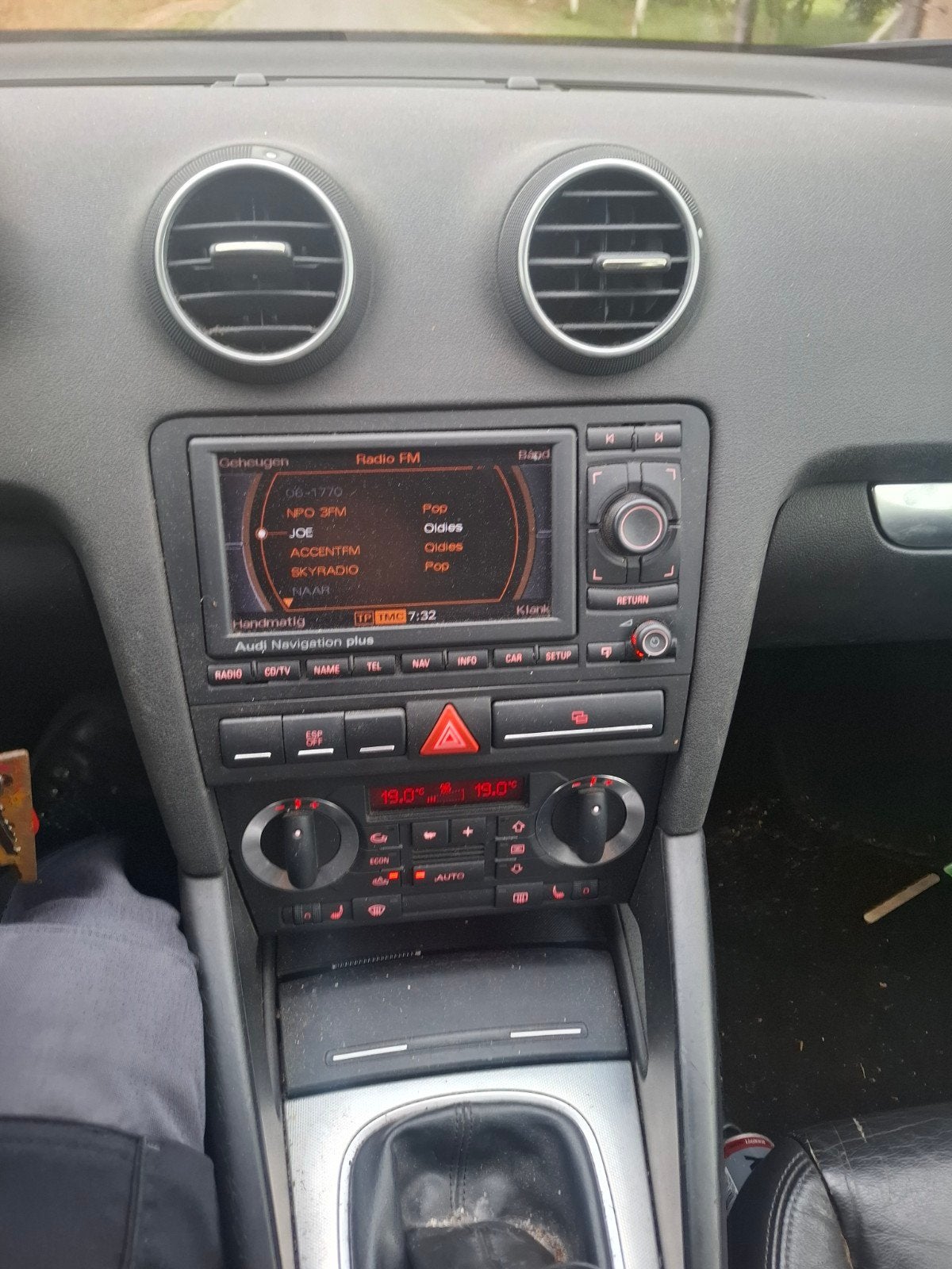 Audi A3 2.0 Sportback 110KW 2006 Grijs, Auto's, 4 cilinders, Handgeschakeld, Particulier, 149 pk
